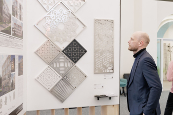 Выставка в рамках фестиваля «АРХИМЕТ 2025» Фотография © Сергей Кожевников / предоставлена организаторами