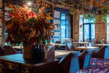 Ресторан «Гастроли» Фотография © Максим Лоскутов/ предоставлена бюро RIM.III