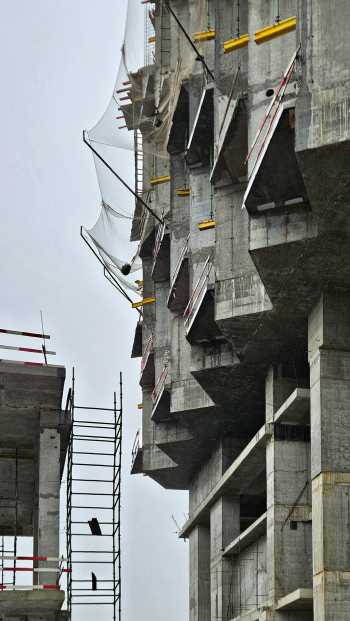 Дом Горизонтов. В процессе строительства. 01.2026 Фотография © Даниил Анненков / предоставлена Kleinewelt Architekten