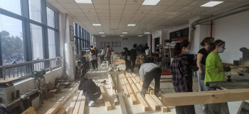 Монтаж работ © Фотография предоставлена Ильей Саковичем