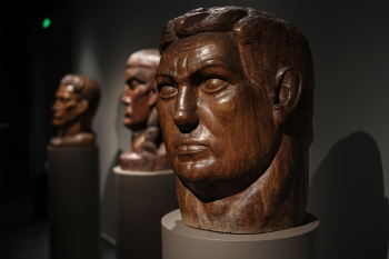 Выставка «Беатриса Сандомирская, 1894–1974», ГМИИ; экспозиционный дизайн Студия ЧАРТ Фотография © Юлия Тарабарина, Архи.ру