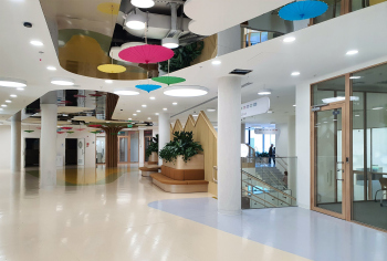 Школа «Летово Джуниор» Фотография © Юлия Тарабарина, Архи.ру