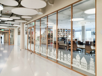 Школа «Летово Джуниор» Фотография © Юлия Тарабарина, Архи.ру