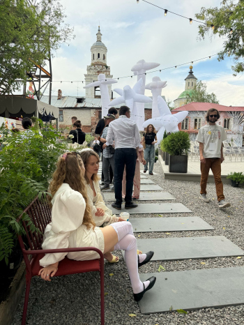 Немного видов с фестиваля. В сентябре особняки отправятся на реставрацию Фотография © Юлия Зинкевич