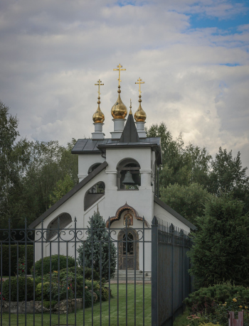 Церковь Уара на Машкинском клабище. Андрей Оболенский, 2003–2004 Фотография © Юлия Тарабарина, Архи.ру