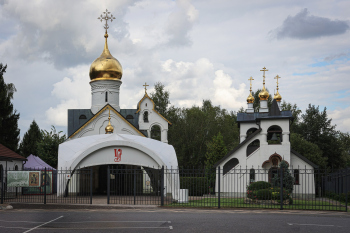 Церковь Уара на Машкинском клабище. Андрей Оболенский, 2003–2004 Фотография © Юлия Тарабарина, Архи.ру