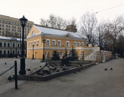 The place of the Epiphany cathedtal and the reconstruction of SP Dialog's building