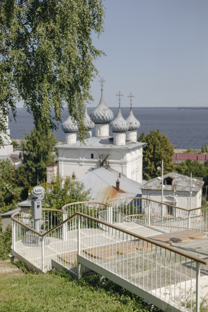 Лестница в городе Юрьевец Лестница в городе Юрьевец