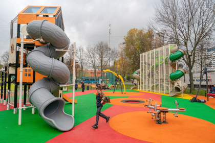 Безопасное покрытие для детских и спортивных площадок Безопасное покрытие для детских и спортивных площадок