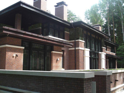 «Самый красивый дом с кирпичным фасадом 2009» Победитель конкурса по результату интернет-голосования. Архитектурное бюро «Четвертое Измерение»