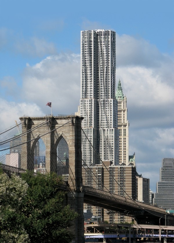   New York by Gehry (    Beekman Tower).      Gehry Partners