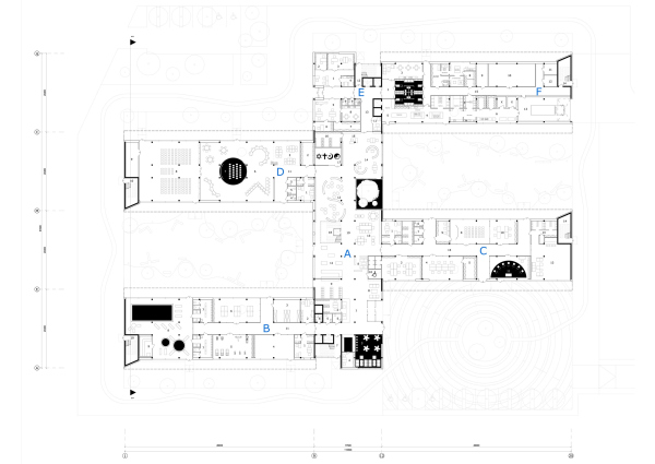 План первого этажа. Дом для проживания пожилых людей © DK architects