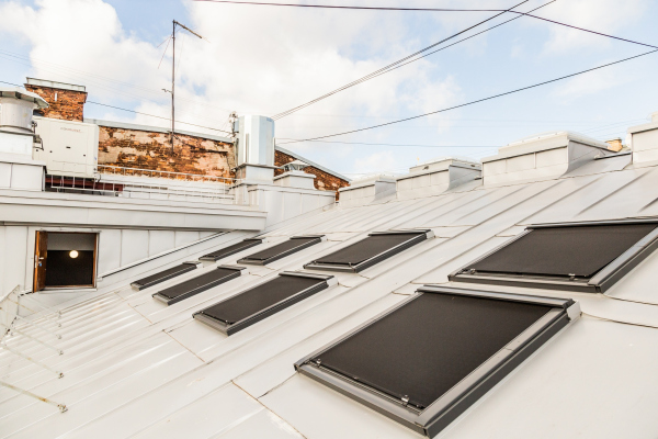   , 11   Velux  -