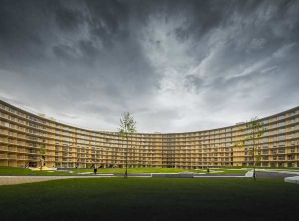   Vortex  2019 / Architectes Dürig AG & IttenBrechbühl SA / : Fernando Guerra, Lisbon