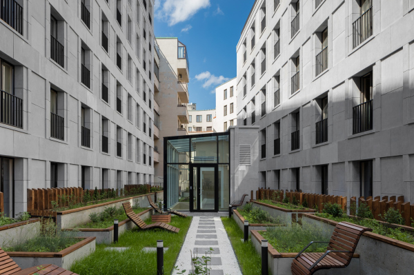 Veren Place housing complex Copyright: Photograph  Dmitry Chebanenko