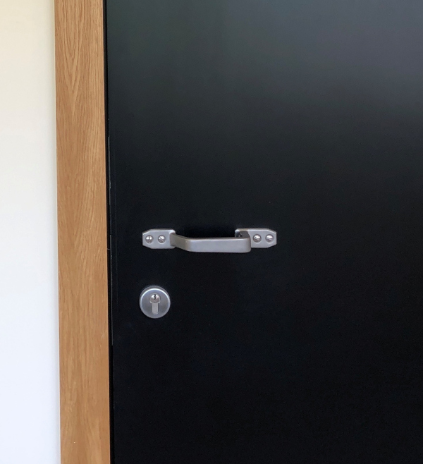 A recreated door handle. Restoration and adaptaion of the the cultural heritage site “Narkomfin Building” (2017-2020) Copyright: Photograph provided by Ginzburg Architects