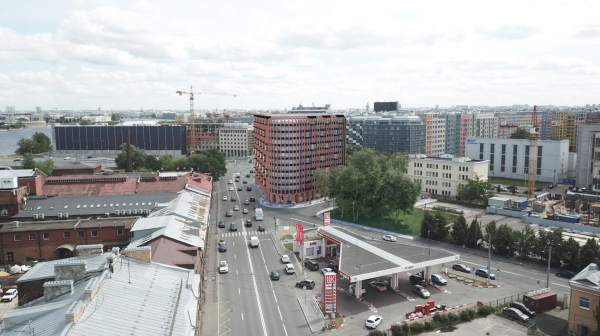 Гостиница на Уральской. Панорамный вид в створе  Уральской улицы. Вариант 2021 года © Настас и партнеры