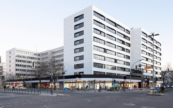 Reconstruction of the building at Blissestrasse 5, Berlin. Tchoban Voss Architekten Copyright: Photograph  Klemens Renner