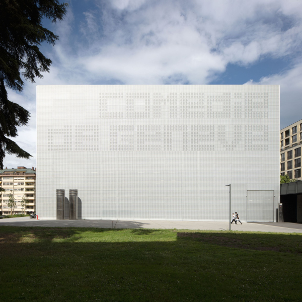 Новое здание театра Comédie de Genève Фото © yves-andre.ch