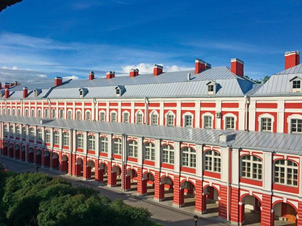 Здание Двенадцати коллегий в Санкт-Петербурге Предоставлено SSAB