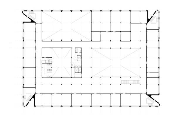 Plan of the 4th floor. The school in “Evrobereg” district Copyright: SVESMI  image courtesy by Brusnika