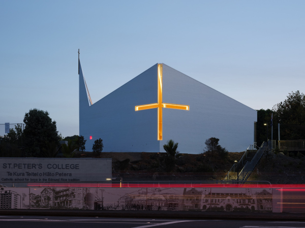 RELIGION: The Chapel of St. Peter  Stevens Lawson Architects