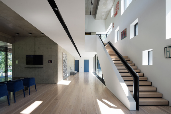     TX   ZUN Architecture and Design