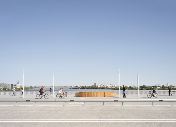    : Clement Guillaume,  OMA
