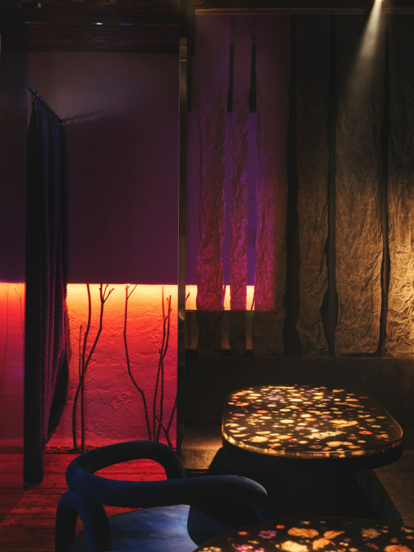 �������� ������� ����� ������� ���������� � ������� ������� / ������������� Raimer Bureau