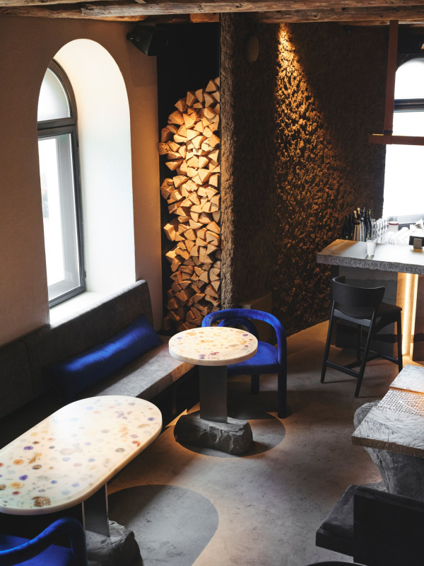 �������� ������� ����� ������� ���������� � ������� ������� / ������������� Raimer Bureau