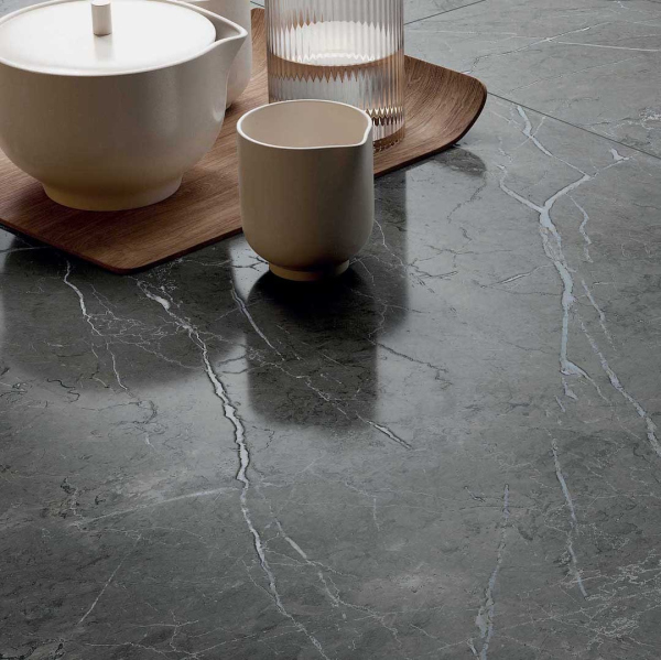  ABK Ceramiche.  Sensi 900.   Stone Grey   LUCIDO   