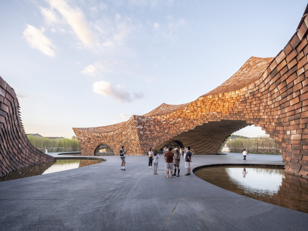   UCCA      Fangfang Tian /  Kengo Kuma & Associates