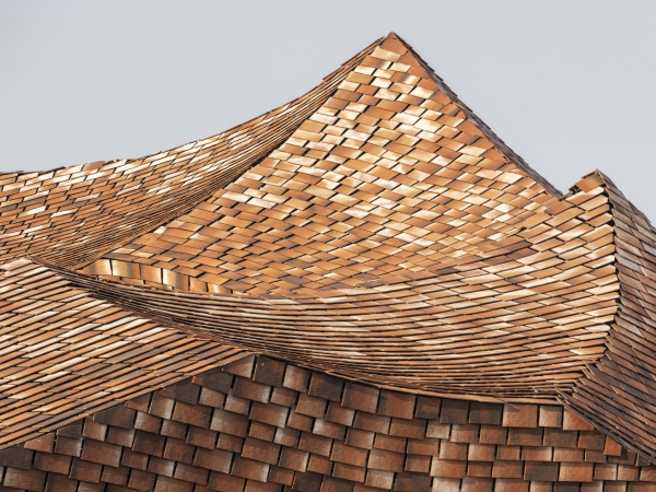   UCCA      Fangfang Tian /  Kengo Kuma & Associates