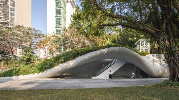 Redevelopment Design of the Eastern Entrance of Shenzhen People′s Park, , .
 Reform Photo by  Reform&Yu Pei /  WAF