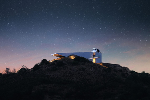 National Star Observatory,   , .
: Kyriakos Tsolakis Architects Photo by  Aaron Miles /  WAF