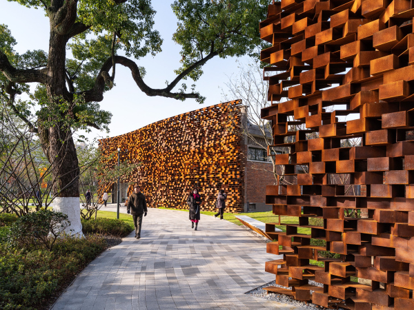      ︎ Fangfang Tian /  Kengo Kuma & Associates