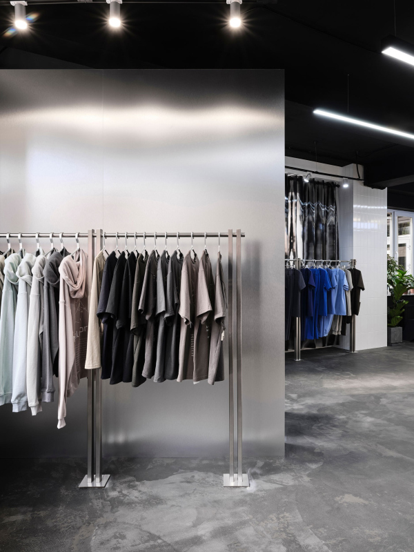   HIRCOST  -  @   /  NDA design studio