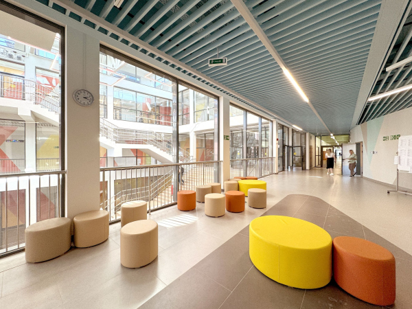 Interior of the hall next to the atrium Copyright: Photograph  Andrey Asadov / provided by ASADOV Architects