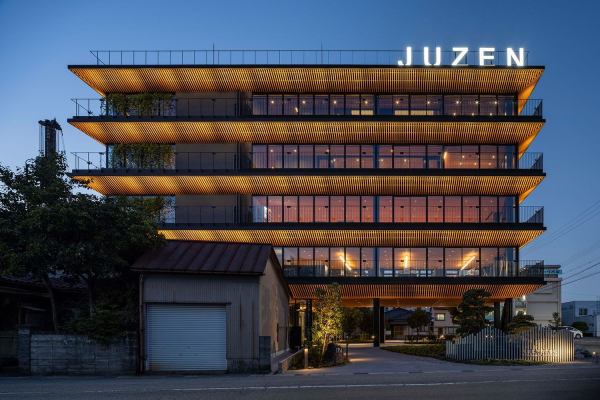 - Juzen Chemical Corporation     Shigeo Ogawa /  Key Operation Inc. / Architects