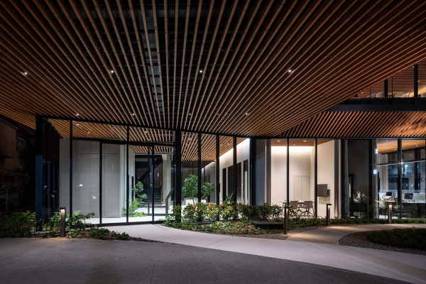 - Juzen Chemical Corporation     Shigeo Ogawa /  Key Operation Inc. / Architects