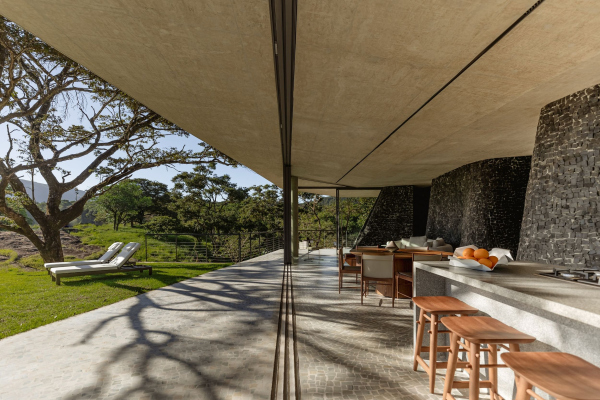   Casa Seriema   Luisa Lage /  Tetro Arquitetura