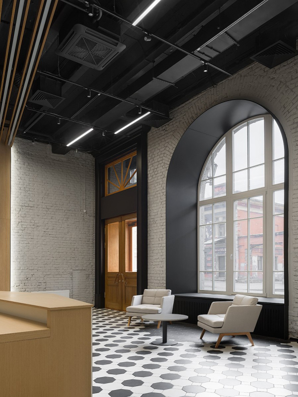   , -     /  UNK corporate interiors