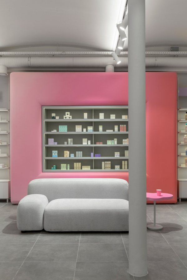 Hollyshop       /  Sinitsa Buro