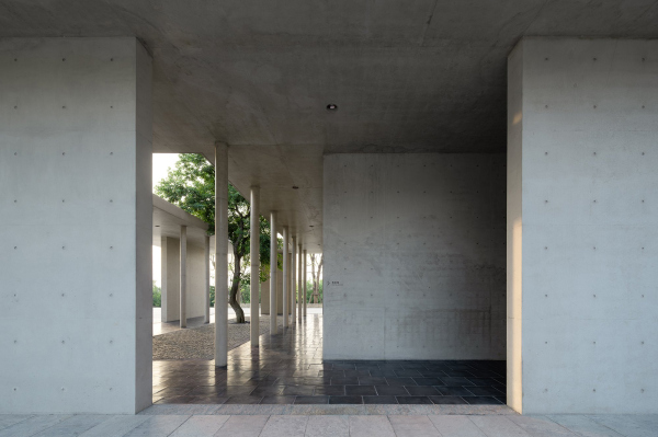     Luo Canhui / Vector Architects
