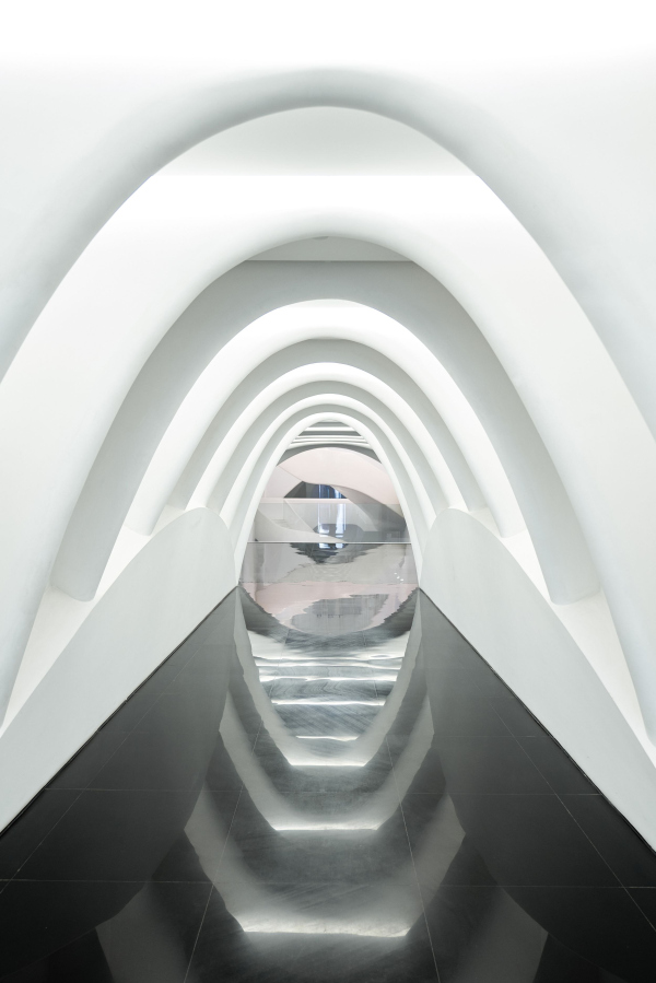   Marisfrolg   Van Brandenburg, Junhui Cai, Marisfrolg Fashion Group /  Architecture Van Brandenburg