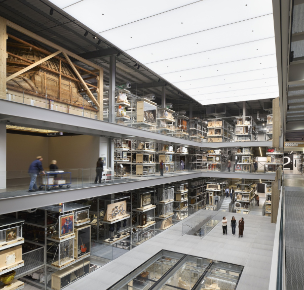        Hufton+Crow /  V&A Museum