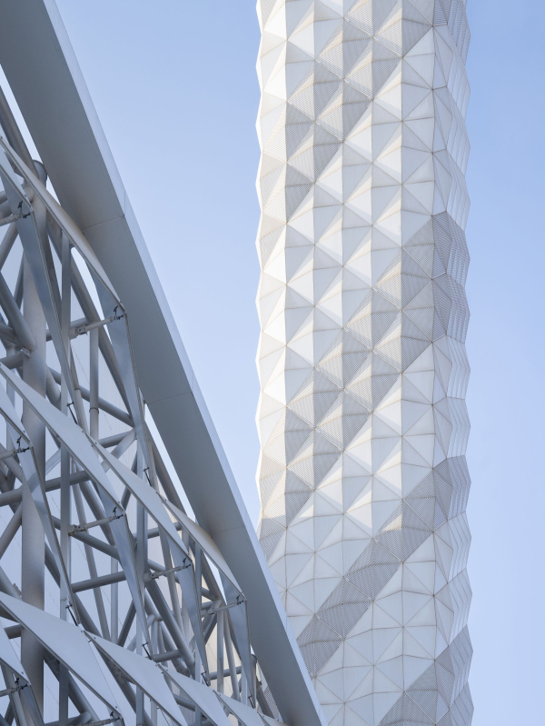  ,      Archi-translator
