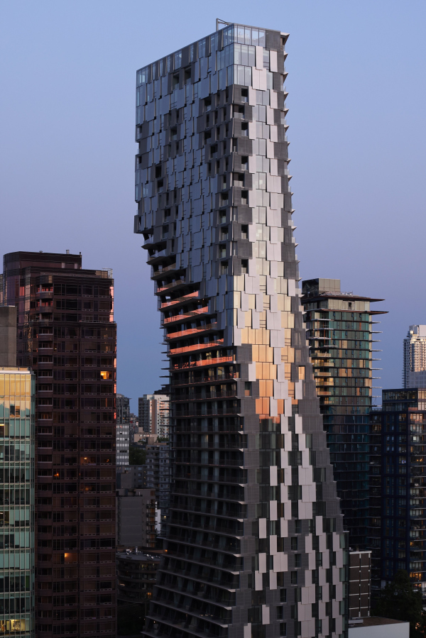   1550 Alberni     Ema Peter /  Kengo Kuma & Associates