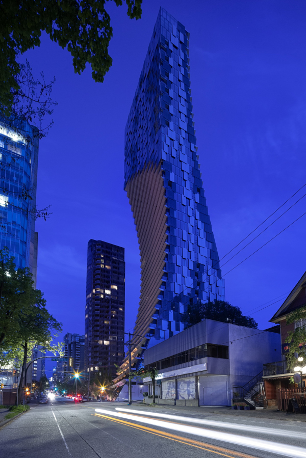   1550 Alberni     Ema Peter /  Kengo Kuma & Associates