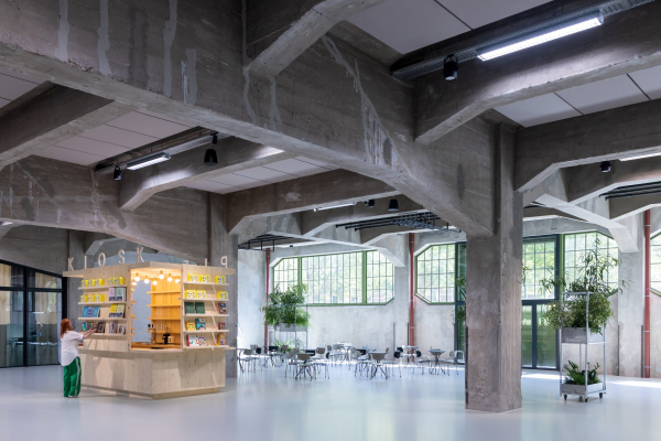   Fenix     Iwan Baan /  MAD Architects